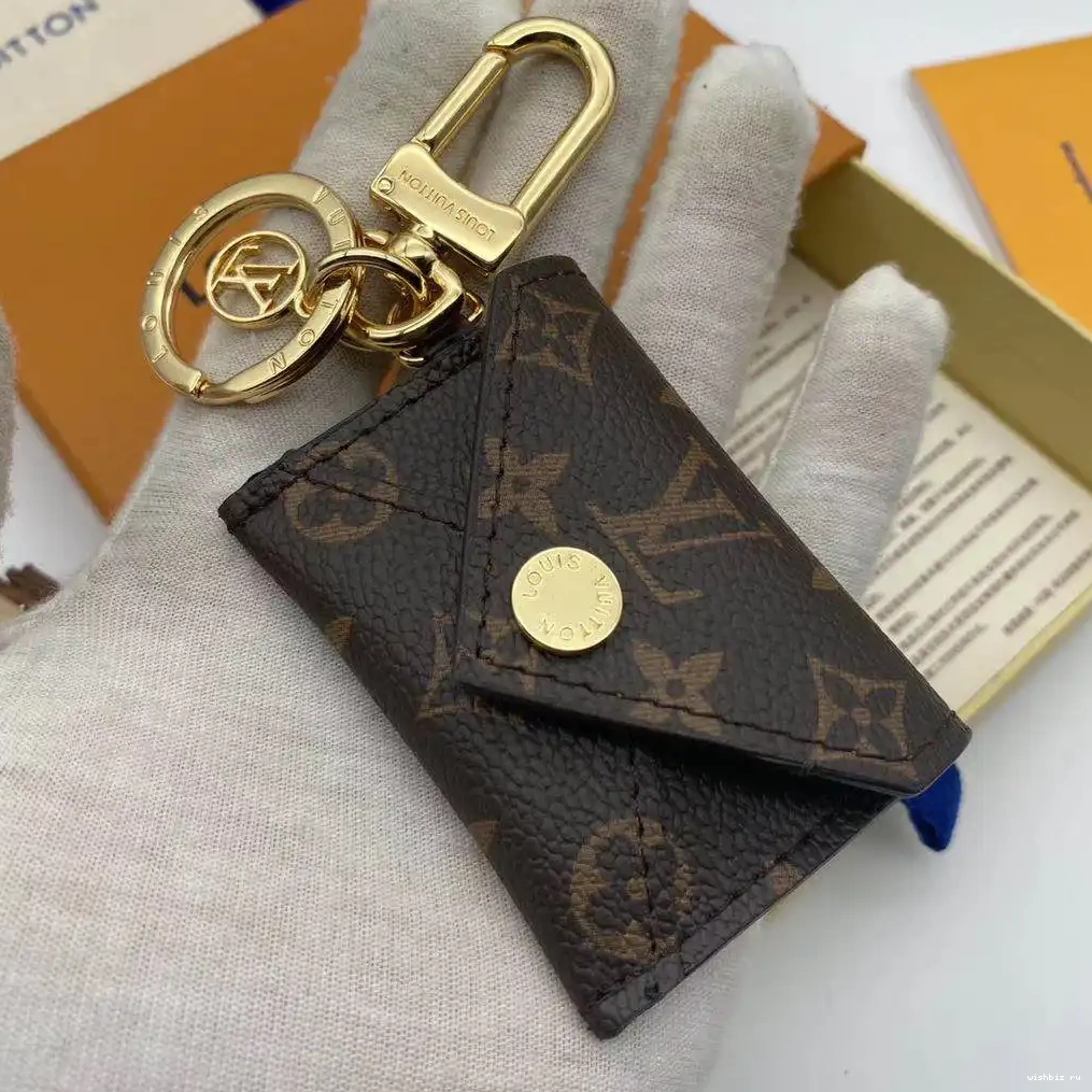 WIS KEY POUCH LOUIS CHARM VUITTON HOLDER AND KIRIGAMI BAG 0523